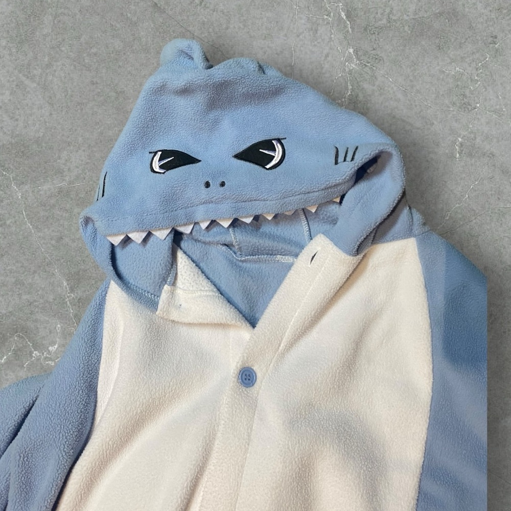 Size medium shark pj / costume